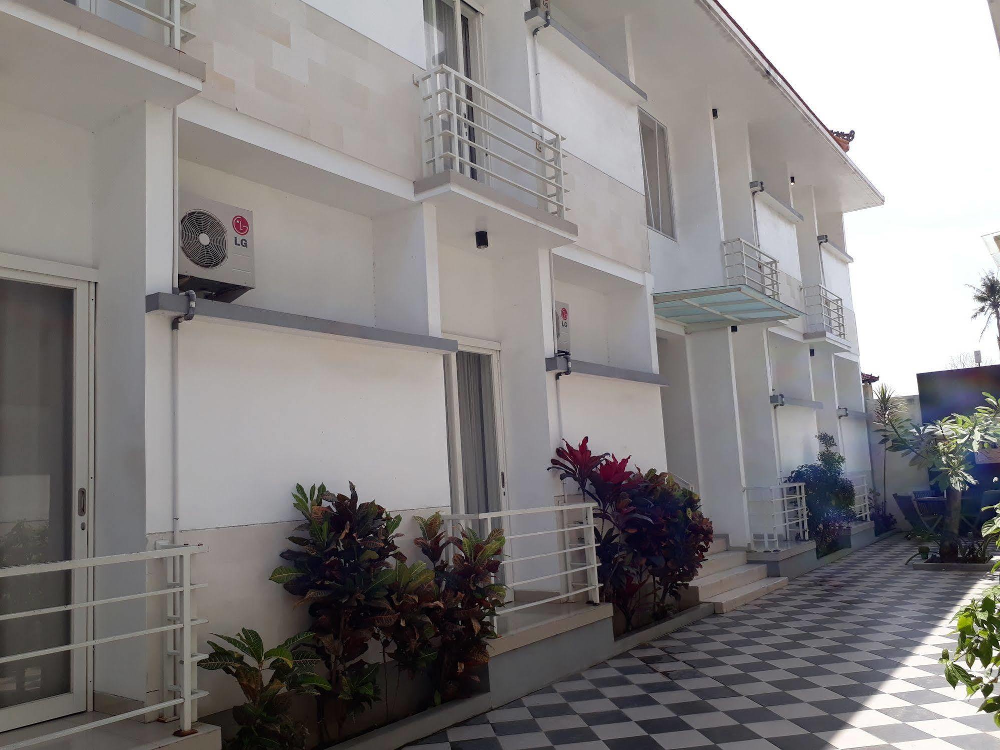 Kubu Anyar Hotel Kuta Lombok Dış mekan fotoğraf